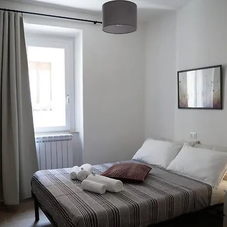 Domus Alba Apartmán *